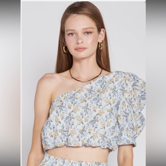 NWT En Saison Anthropologie One Shoulder Floral Top | Size Small - Picture 3 of 7